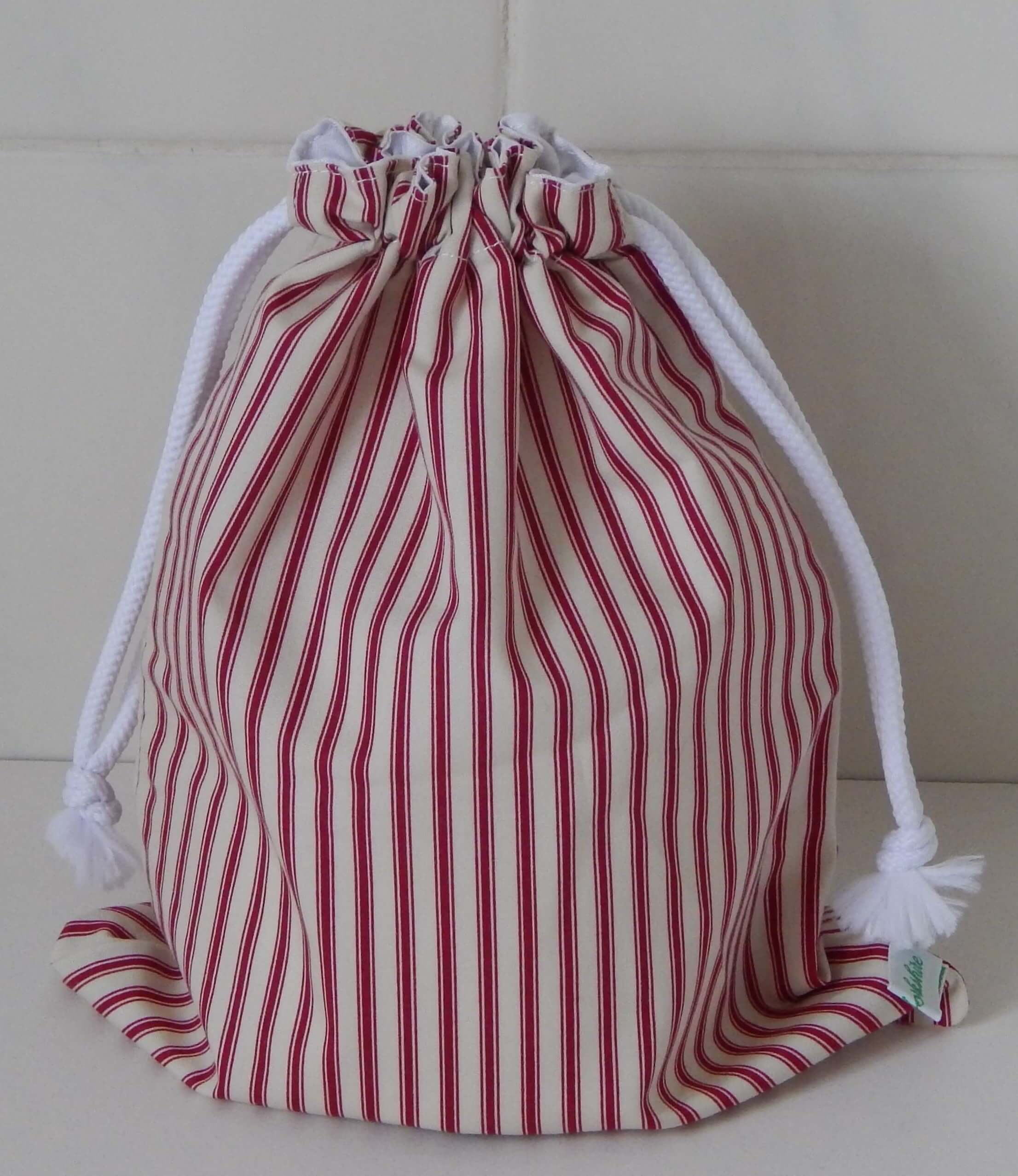 Toilet bag red and cream stripe handcrafted toilet bag red and cream stripe