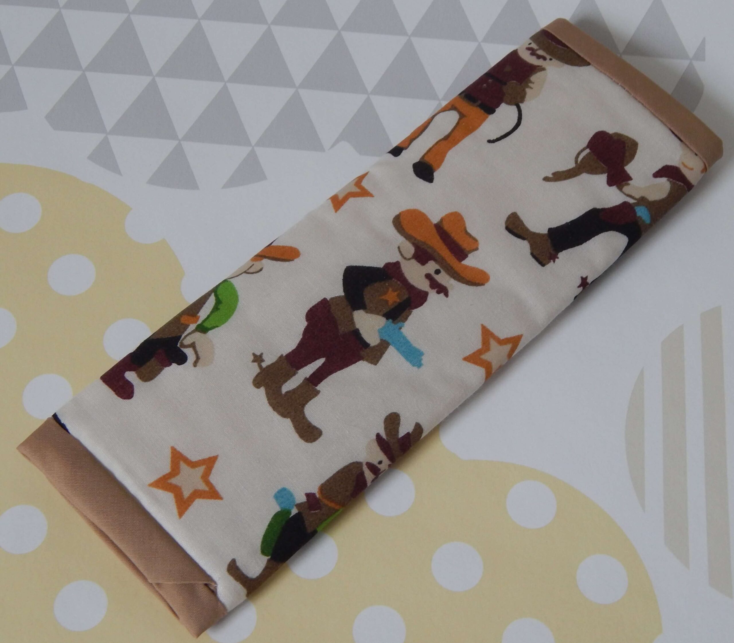 K173 kids seat belt cover cowboys with beige