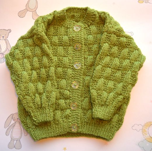 B392 baby cardigan green basket weave