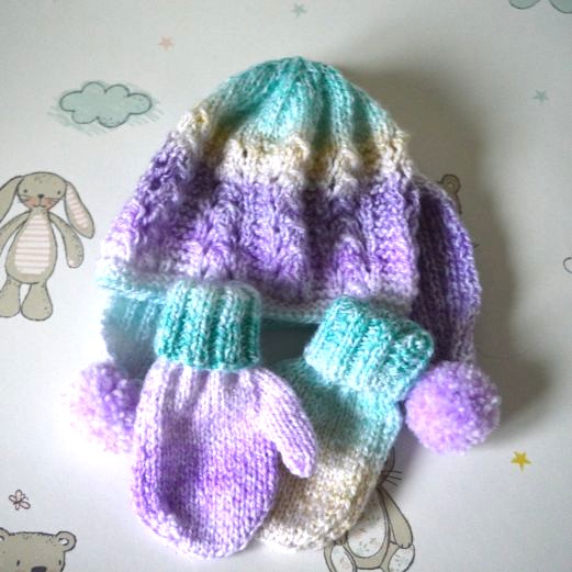 B242 Baby hat scarf & mitts neopol grad