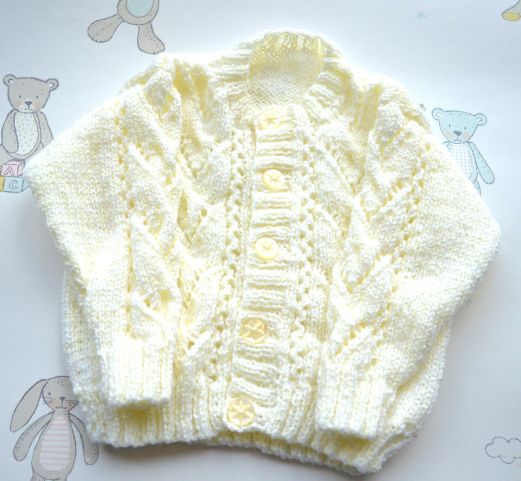 B390 baby cardigan cream twotone chevron front and sleeves
