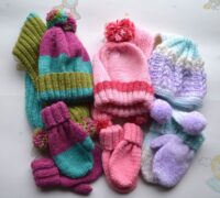 Hats scarves & mittens