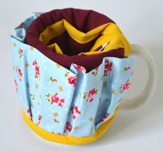 H194 Mug organiser wine blue flower orange