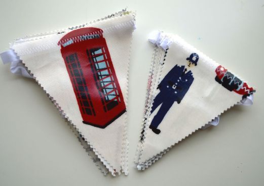 K044 K045 Kids Bunting oilcloth London
